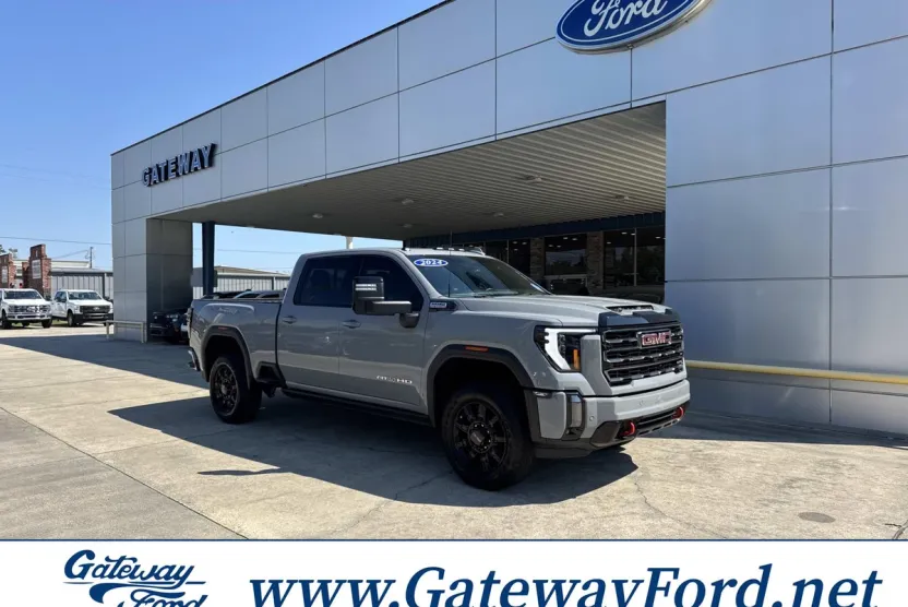 2024 Gmc Sierra HD AT4 photo 1