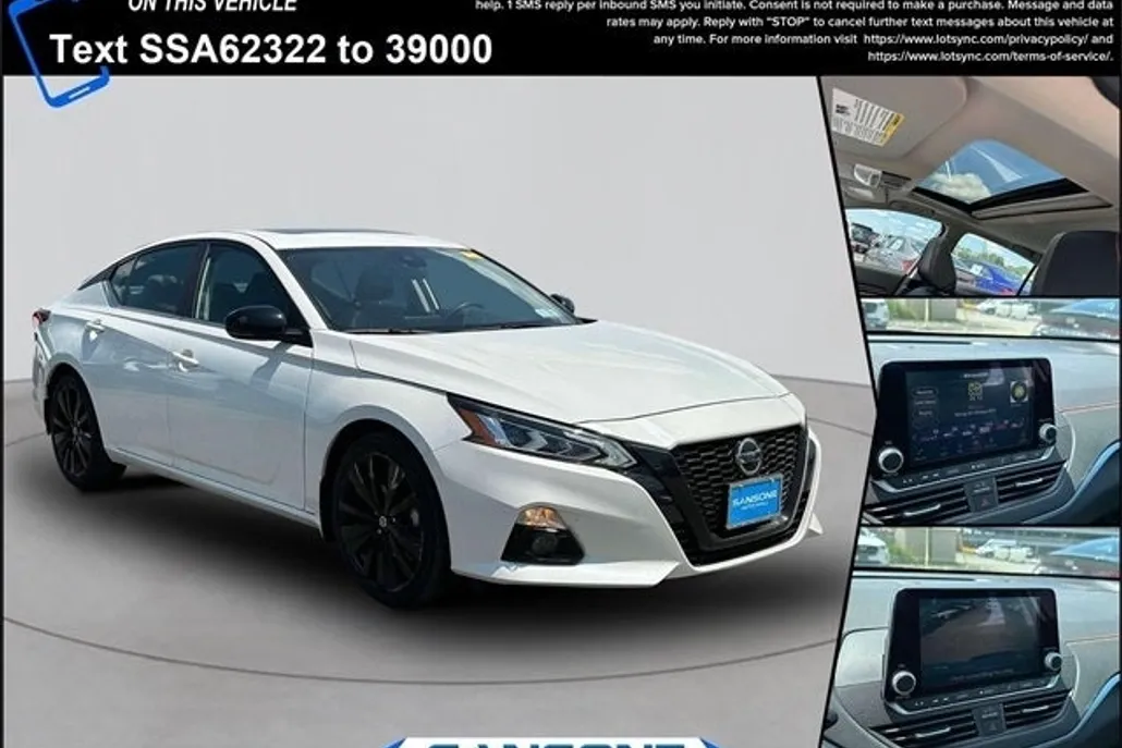 2022 Nissan Altima 2.5 SR photo 1