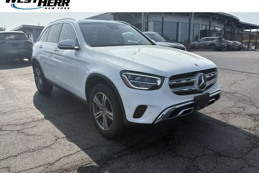 2022 Mercedes Benz GLC 300 4MATIC photo 1