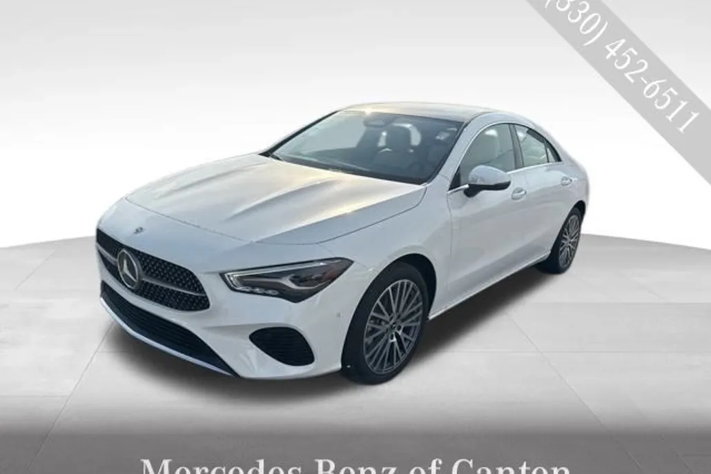 2025 Mercedes Benz CLA 250 4MATIC photo 1