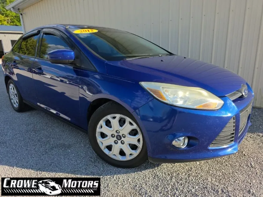 2012 Ford Focus SE photo 1