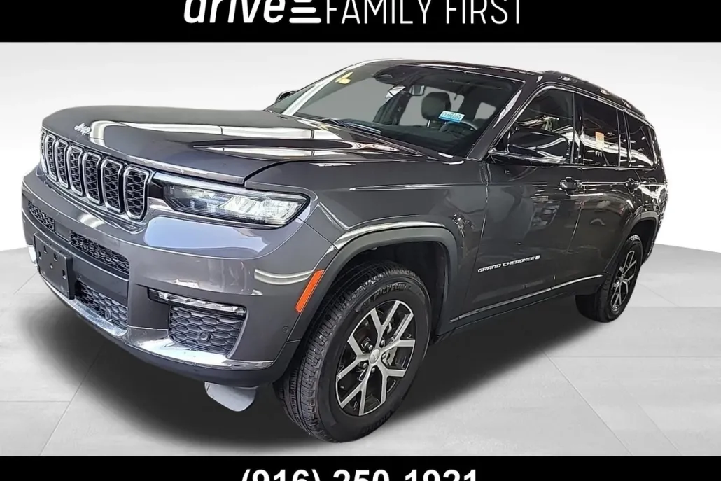 2024 Jeep Grand Cherokee Limited photo 1