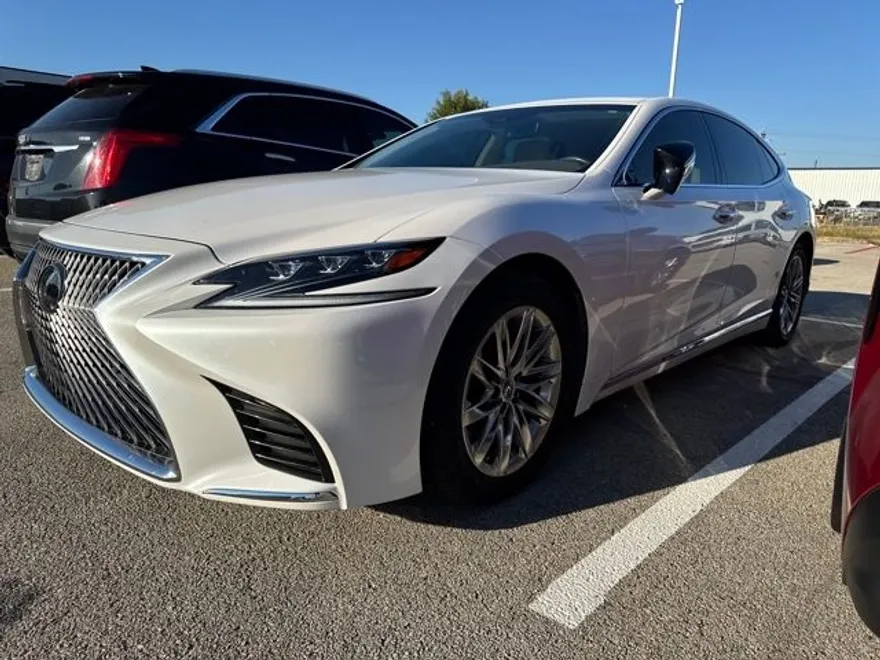 2019 Lexus LS 500 photo 1
