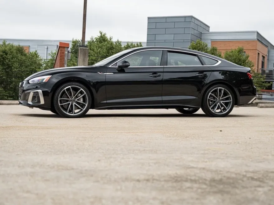 2024 Audi A5 45 S line Premium Plus photo 1