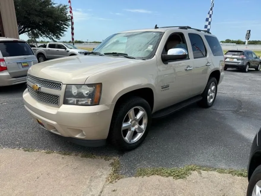 2012 Chevrolet Tahoe LT photo 1