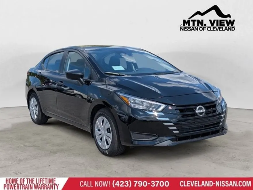 2025 Nissan Versa S photo 1