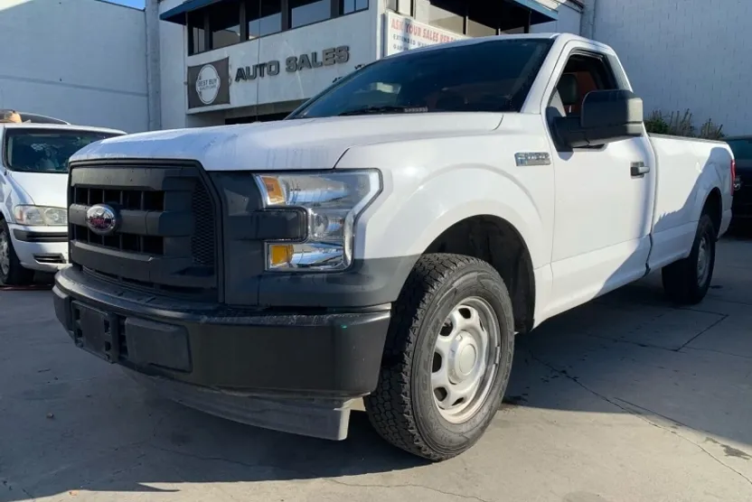2017 Ford F-150 XL photo 1