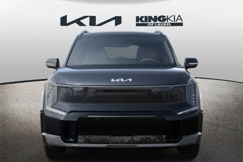 2026 Kia EV9 GT-Line photo 1