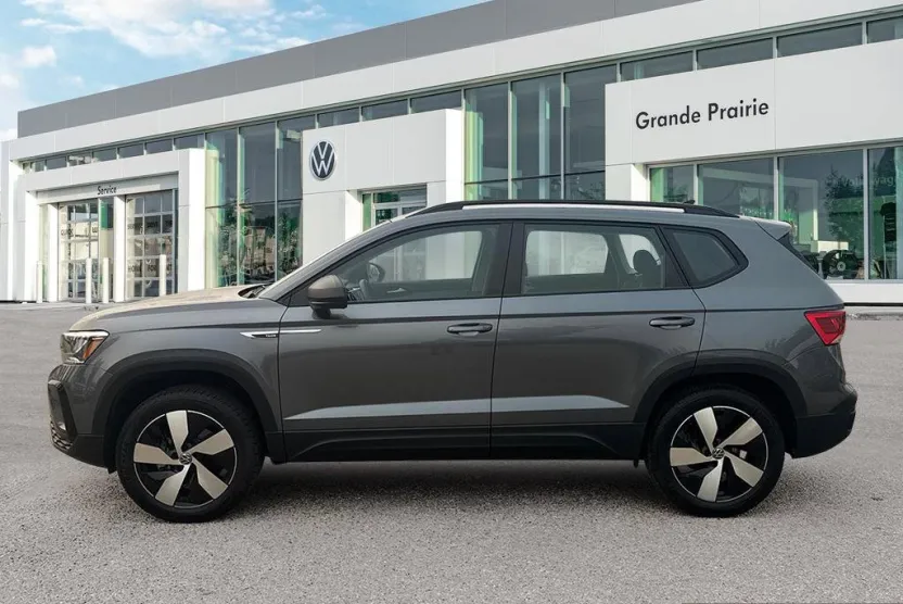 2023 Volkswagen Taos S photo 1
