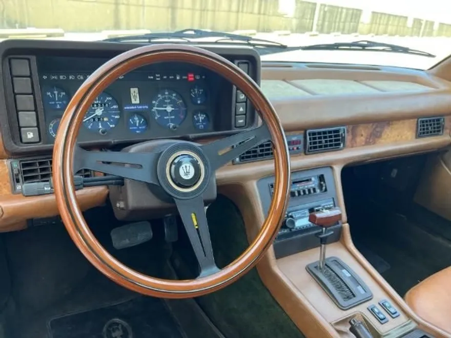 1985 Maserati Biturbo photo 3