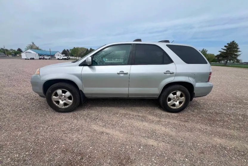 2004 Acura MDX photo 1