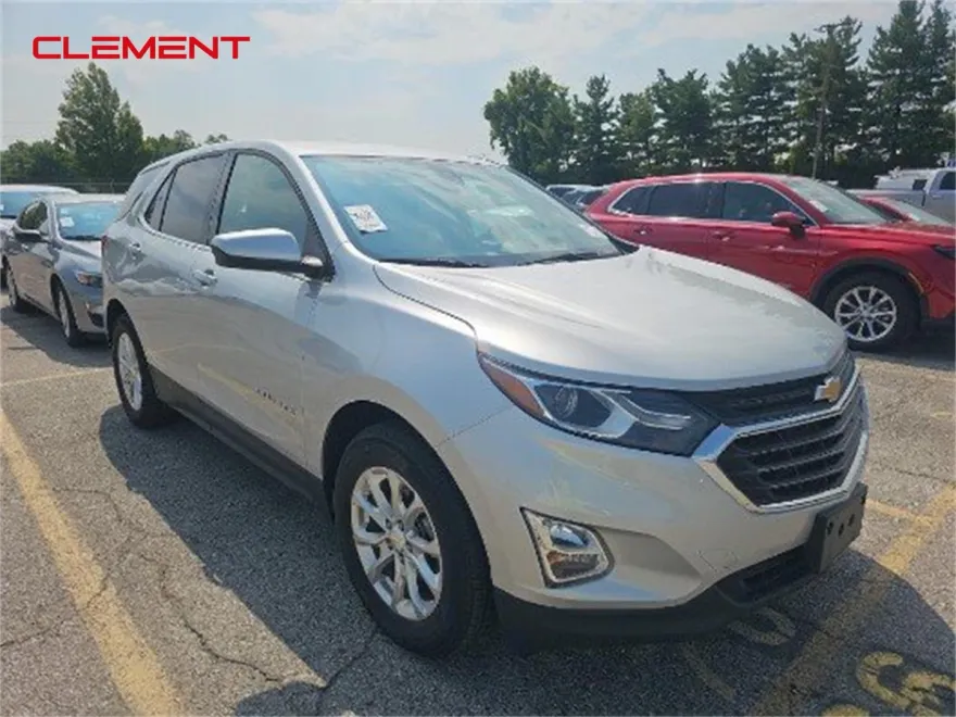 2020 Chevrolet Equinox LT photo 1