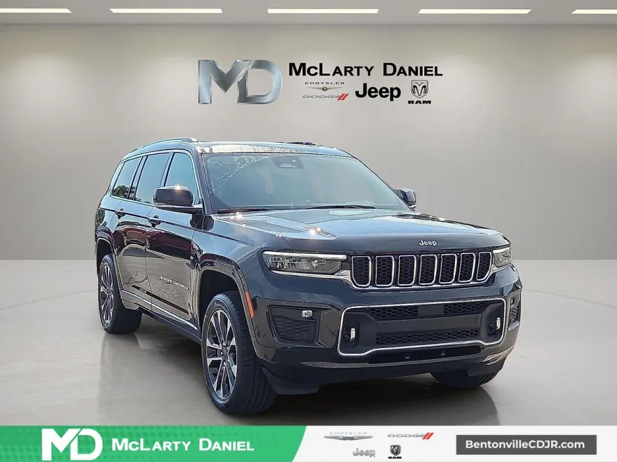 2023 Jeep Grand Cherokee L photo 1