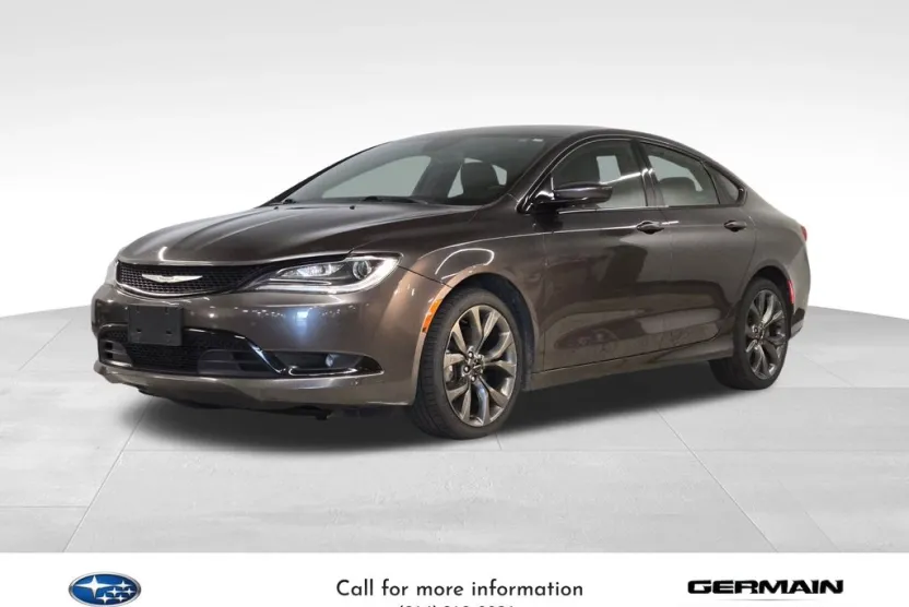 2015 Chrysler 200 S photo 1
