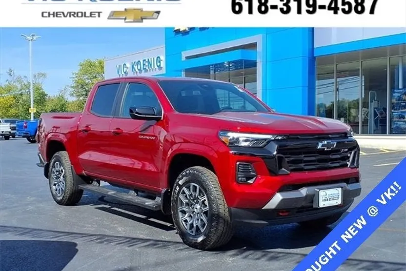 2023 Chevrolet Colorado Z71 photo 1