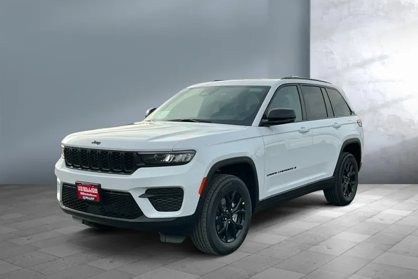 2025 Jeep Grand Cherokee Altitude photo 1