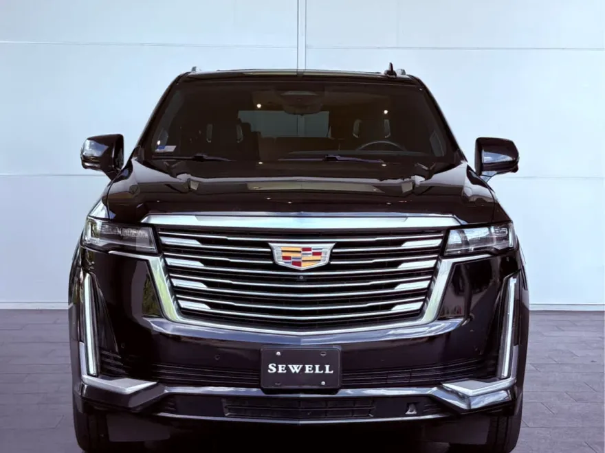2021 Cadillac Escalade Premium Luxury Platinum photo 1