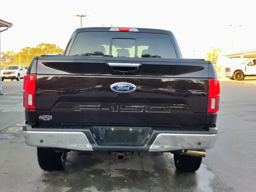 2019 Ford F-150 Lariat photo 1