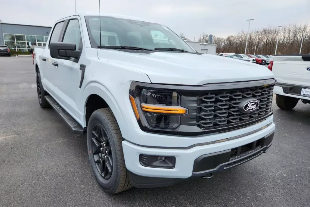 2025 Ford F-150 STX photo 1