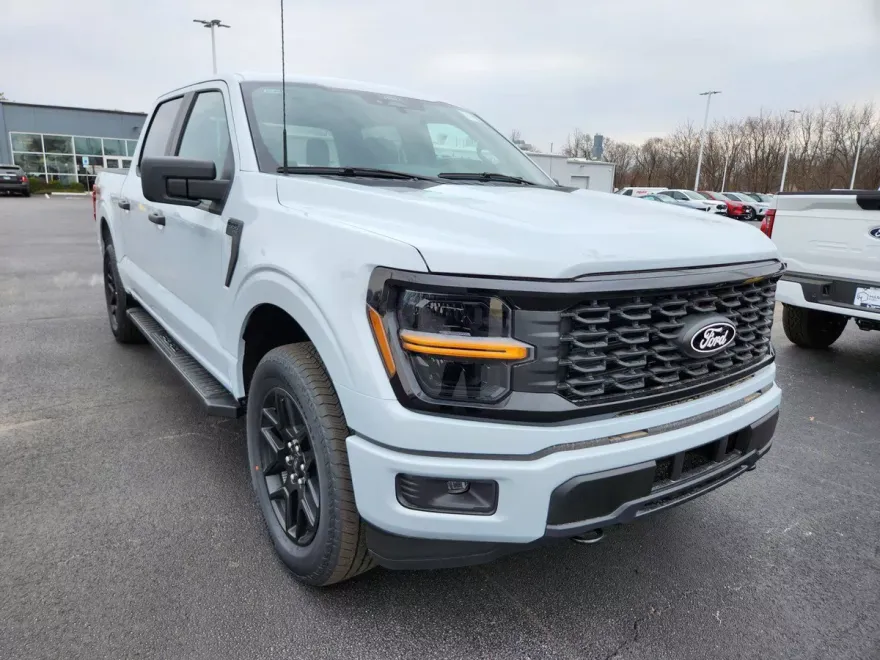 2025 Ford F-150 STX photo 1