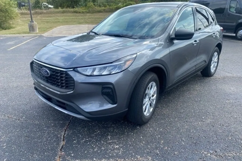 2024 Ford Escape Active photo 1