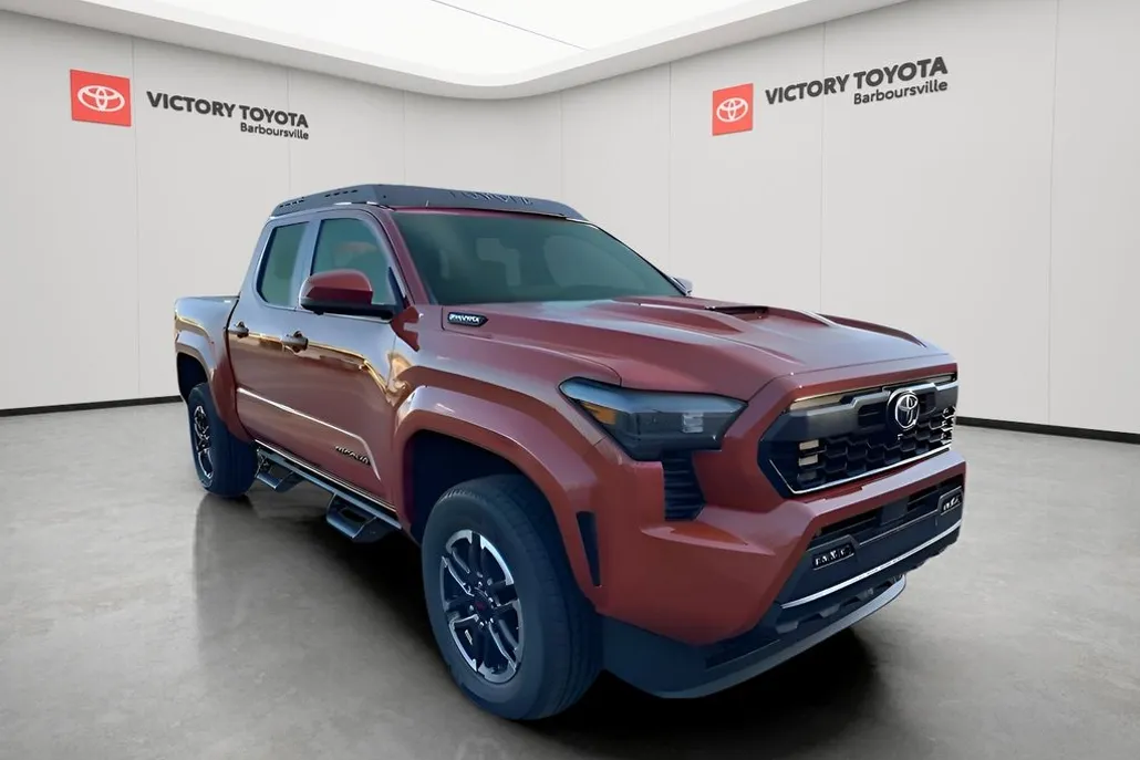 2025 Toyota Tacoma TRD Sport photo 1