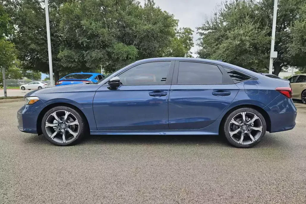 2026 Honda Civic Hybrid Sport Touring photo 1