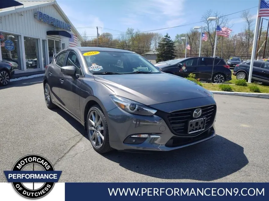 2018 Mazda Mazda3 Grand Touring photo 1