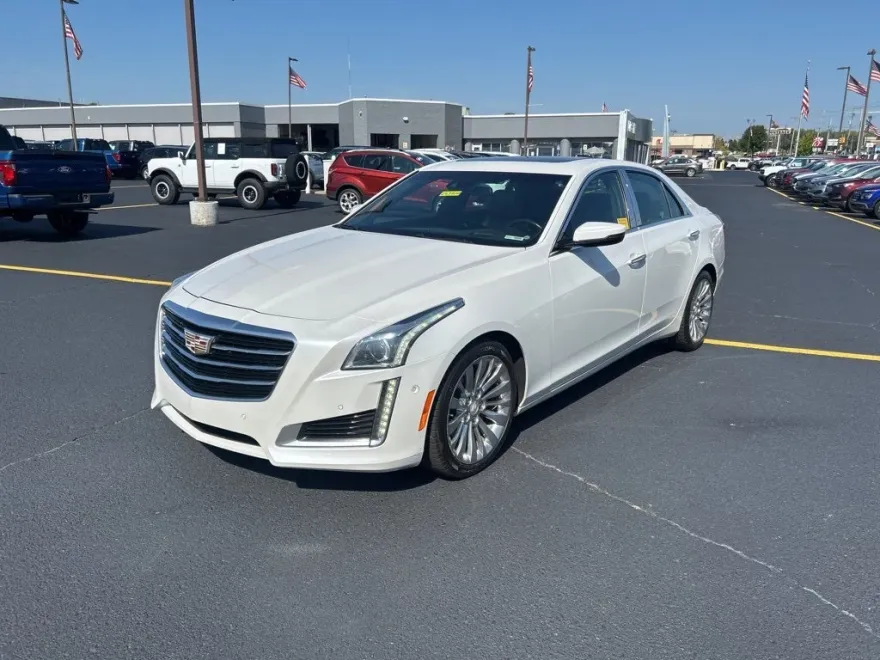 2016 Cadillac CTS Premium photo 1