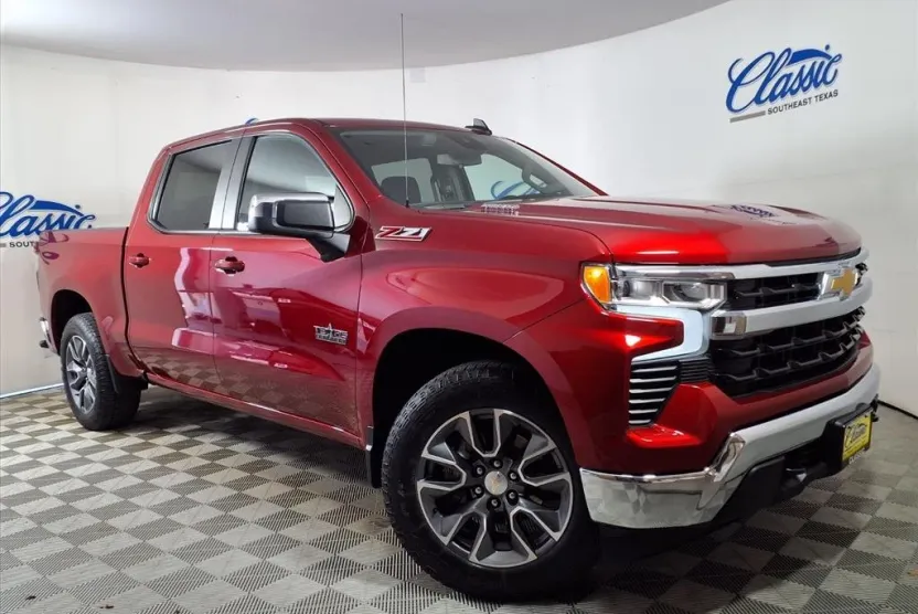 2023 Chevrolet Silverado 1500 LT photo 1