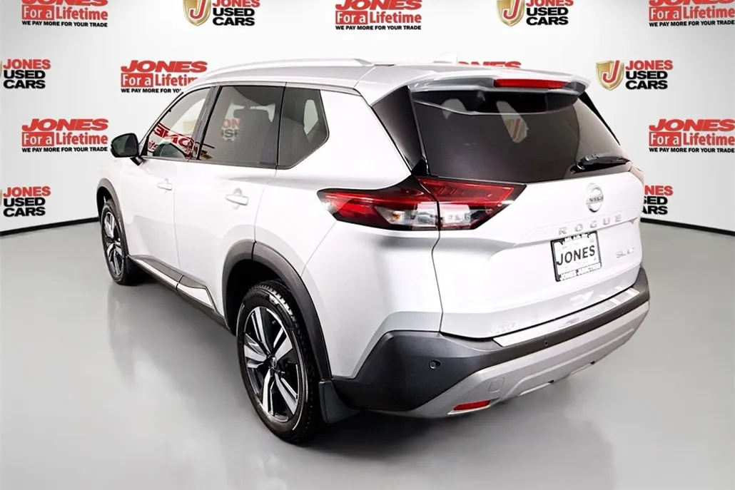 2021 Nissan Rogue SL photo 1