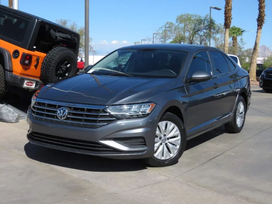 2020 Volkswagen Jetta S photo 1