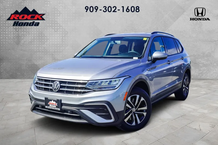 2022 Volkswagen Tiguan S photo 1
