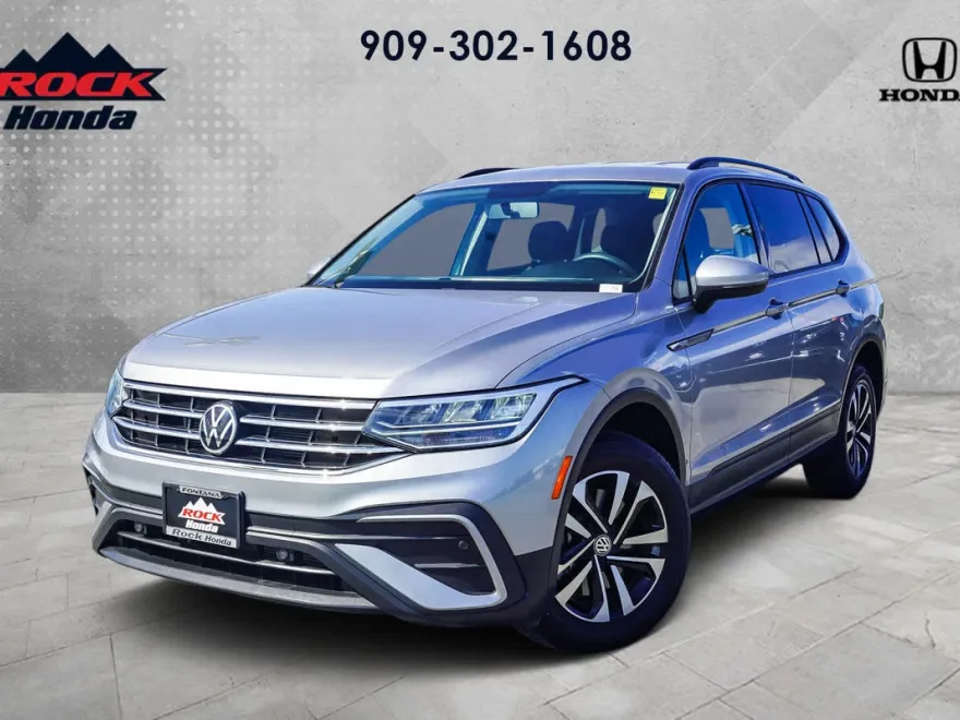 2022 Volkswagen Tiguan S photo 1