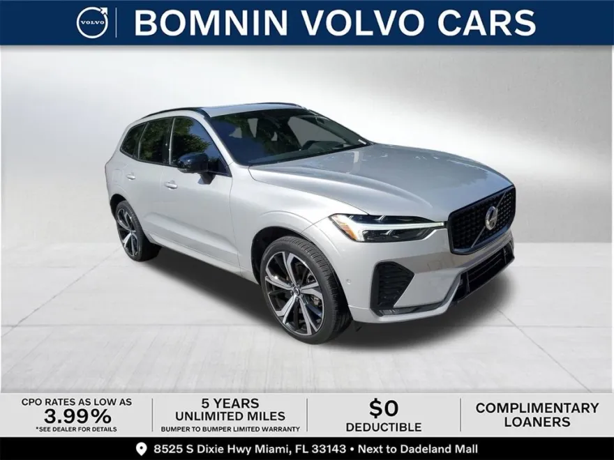 2022 Volvo XC60 B5 R-Design photo 1