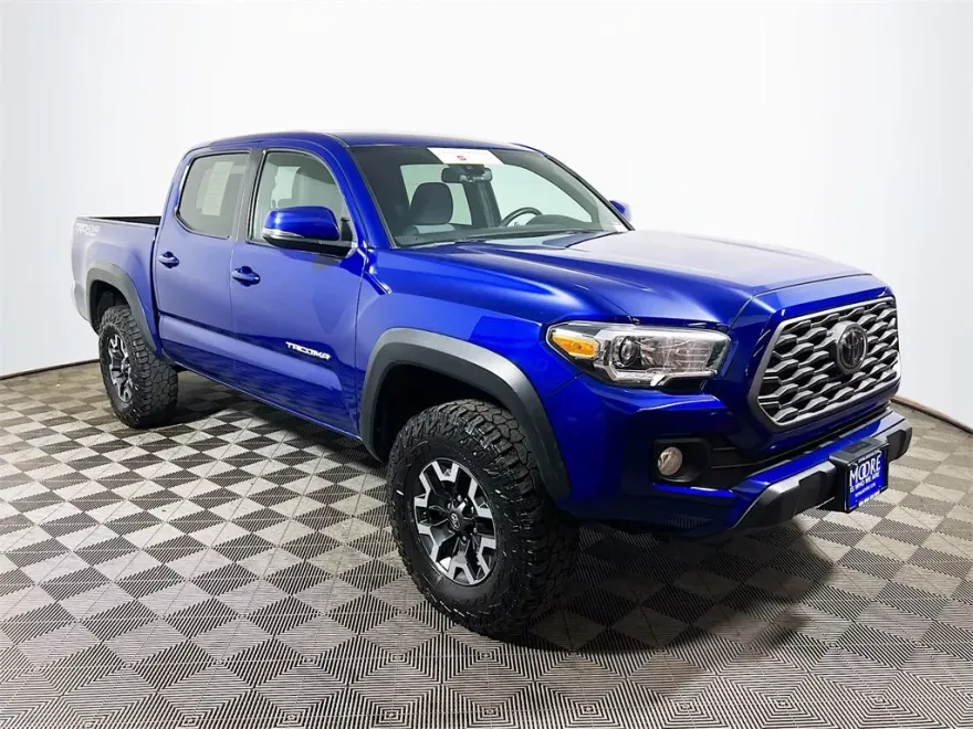 2022 Toyota Tacoma TRD Off-Road V6 photo 1