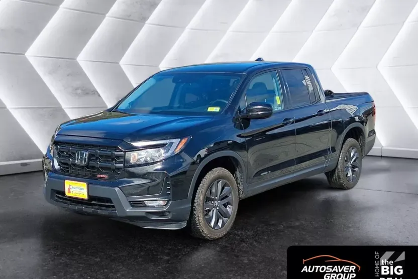 2024 Honda Ridgeline Sport photo 1