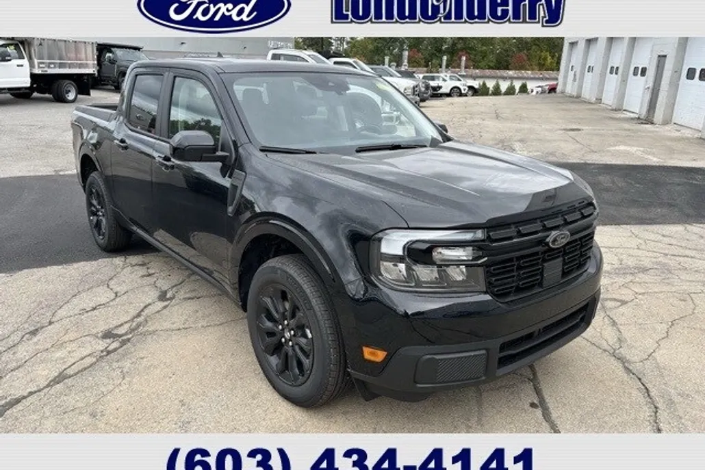 2024 Ford Maverick Lariat photo 1