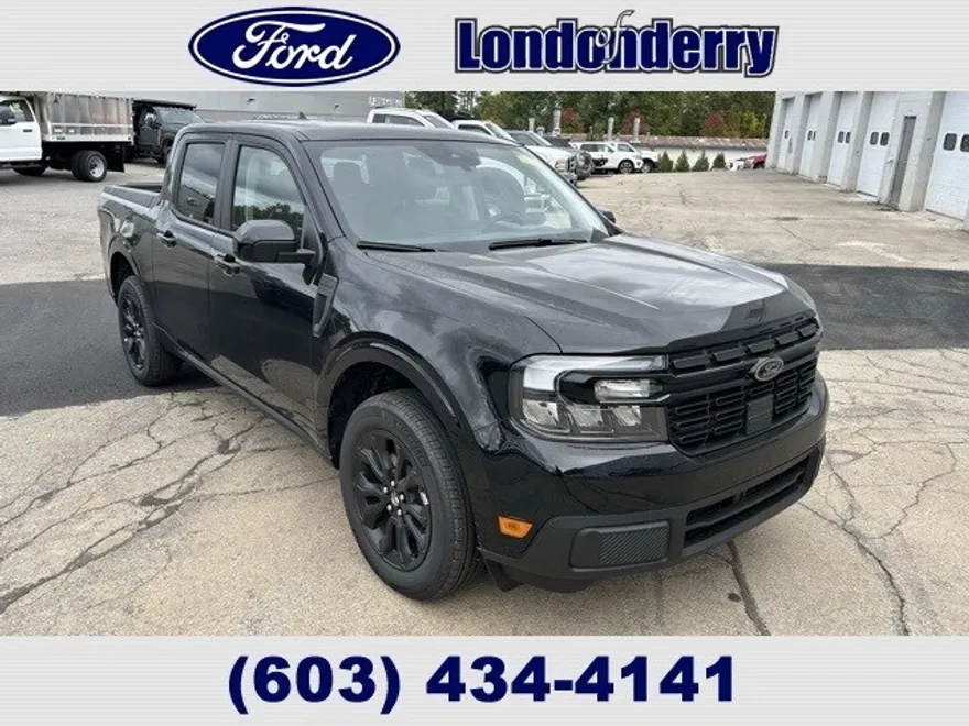 2024 Ford Maverick Lariat photo 1