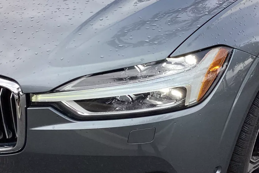 2019 Volvo XC60 Inscription photo 1