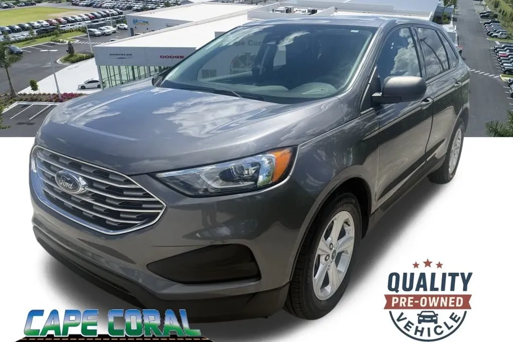 2021 Ford Edge SE photo 1