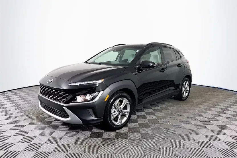 2023 Hyundai Kona SEL photo 1
