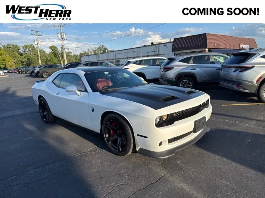 2022 Dodge Challenger SRT8 Hellcat photo 1