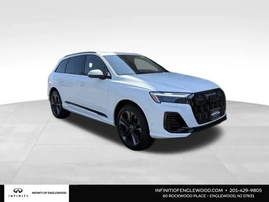 2025 Audi Q7 55 Premium Plus photo 1