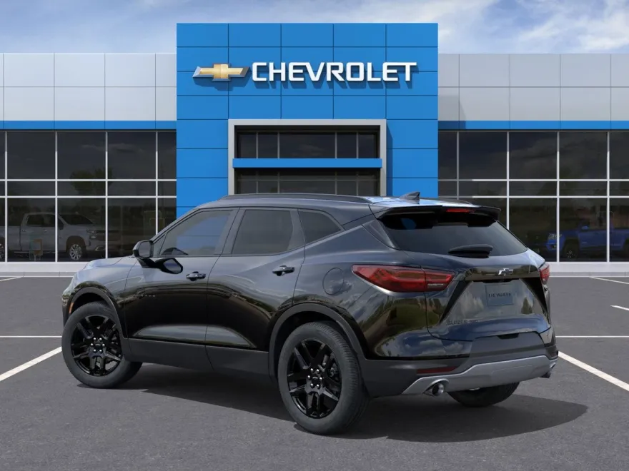 2025 Chevrolet Blazer 2LT photo 1