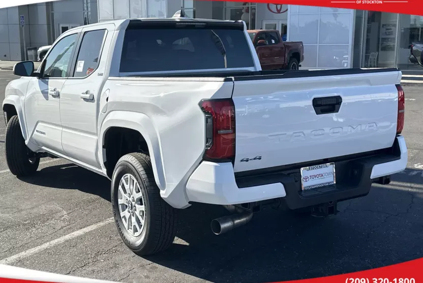 2025 Toyota Tacoma SR5 Double Cab photo 1