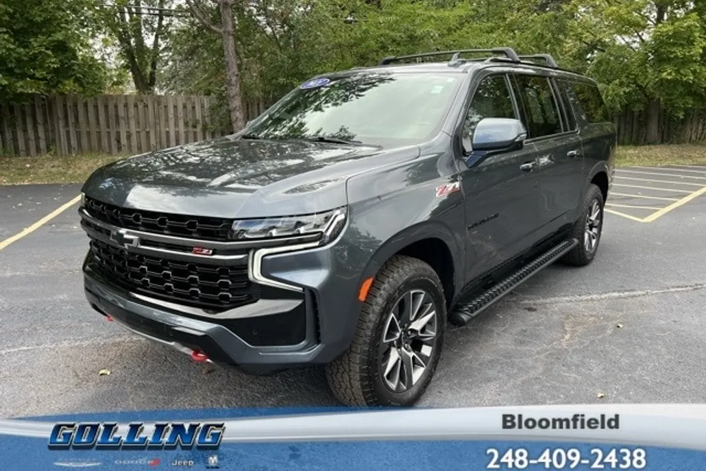2021 Chevrolet Suburban Z71 photo 1