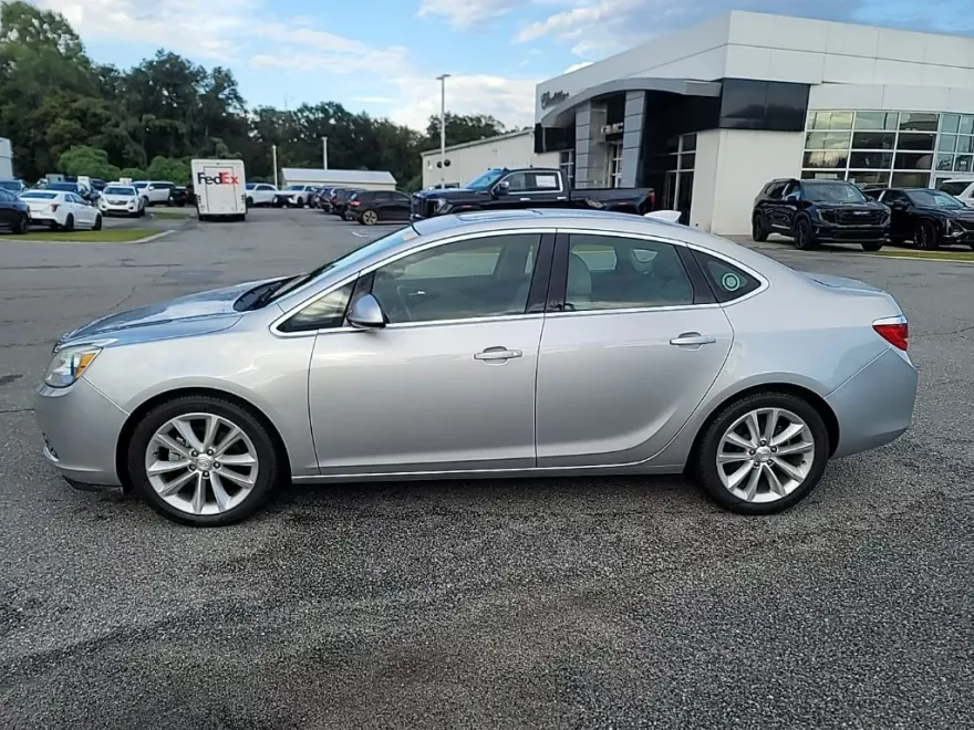2016 Buick Verano Convenience photo 1
