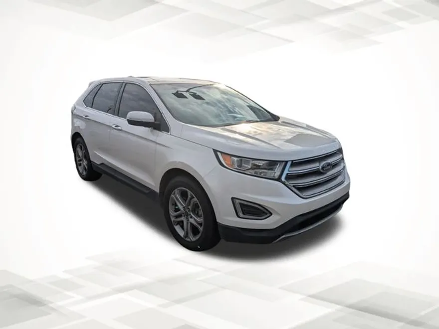 2017 Ford Edge Titanium photo 1