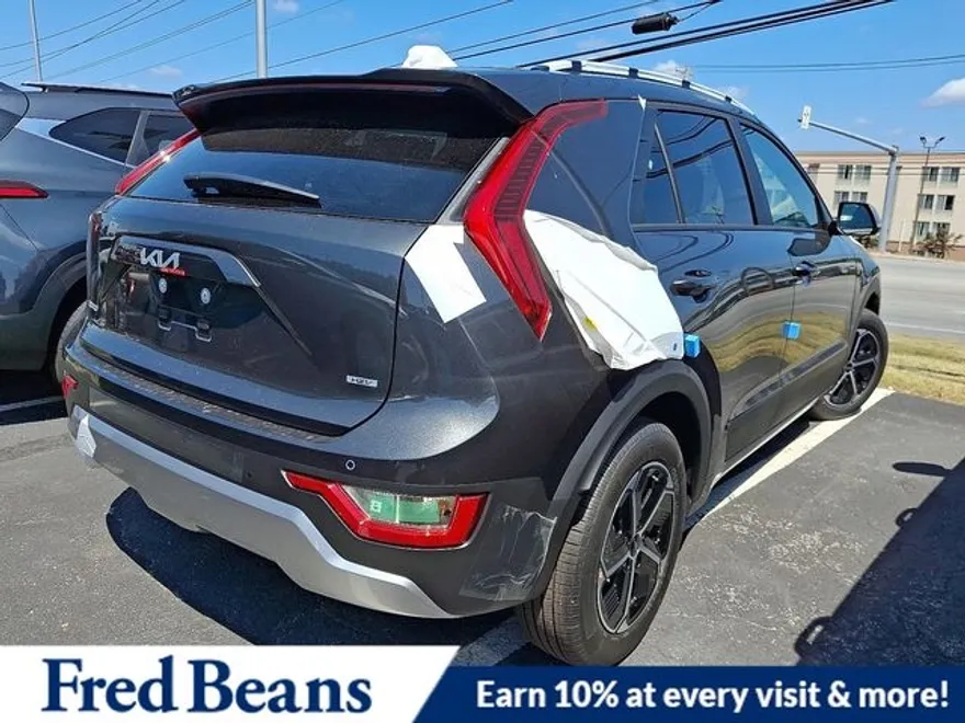 2025 Kia Niro EX photo 1